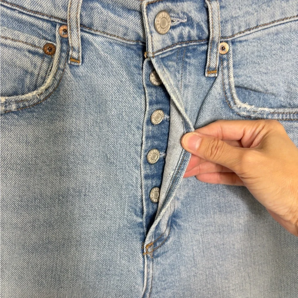 Agolde Light Wash Denim Straight‎ Jeans Distressed Women 5 Pocket XS Waist 25